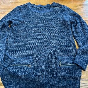 Creazioni Effeci pullover sweater.  Zipper detail.  Size XL in gray/blue.